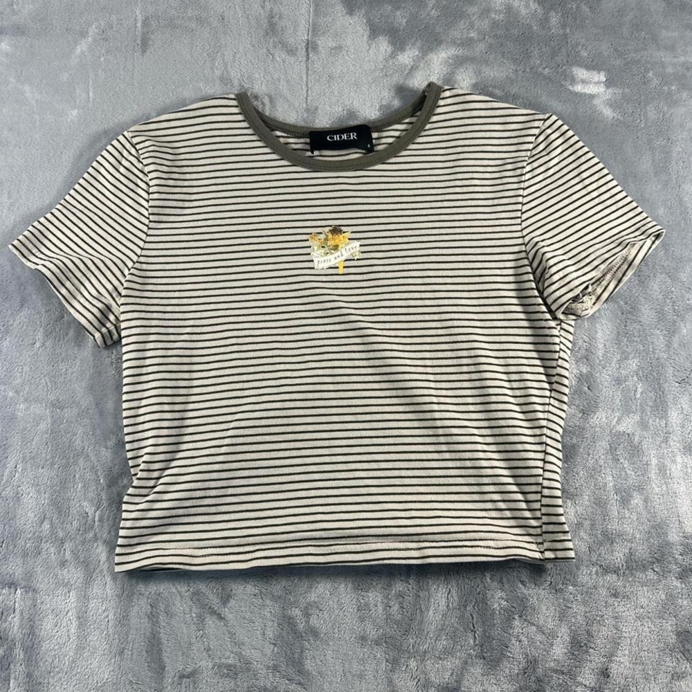 Cider crop‎ top